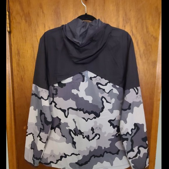 KUIU Tech Wind Jacket - Camo - Picture 2 of 6
